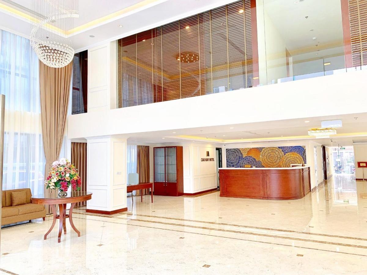 Cau Giay Hotel - By Bay Luxury - Hanoi — Photos 1